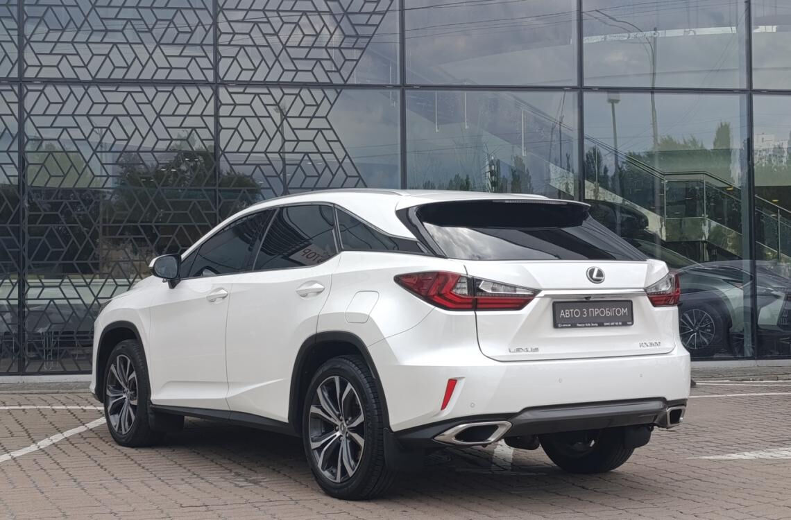 Купить Lexus RX300