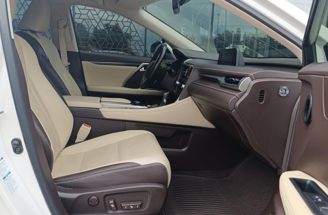 Купить Lexus RX300