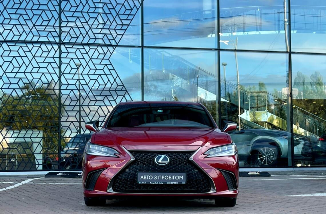 Купить Lexus ES350