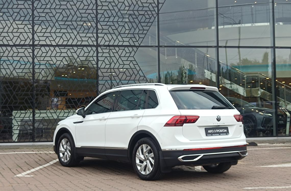 Придбати Volkswagen Tiguan