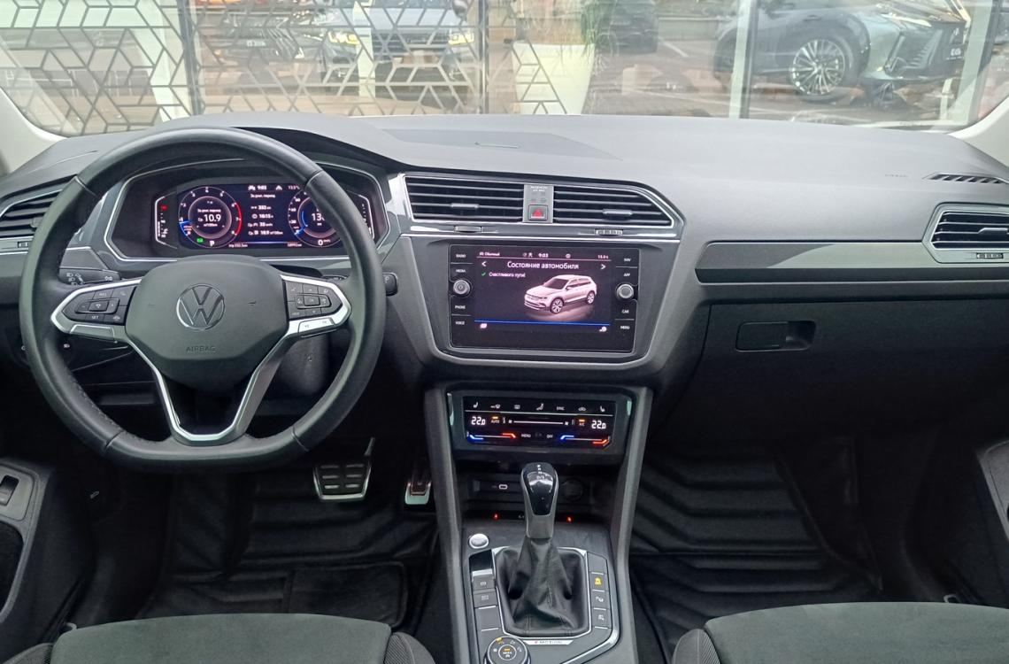 Придбати Volkswagen Tiguan